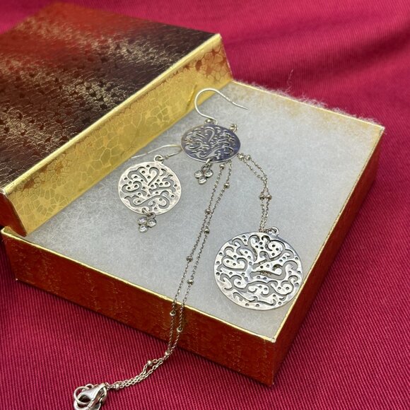 Silpada Sterling “Cut Above” Round Scroll Disc Necklace and Earrings Set - Picture 10 of 16